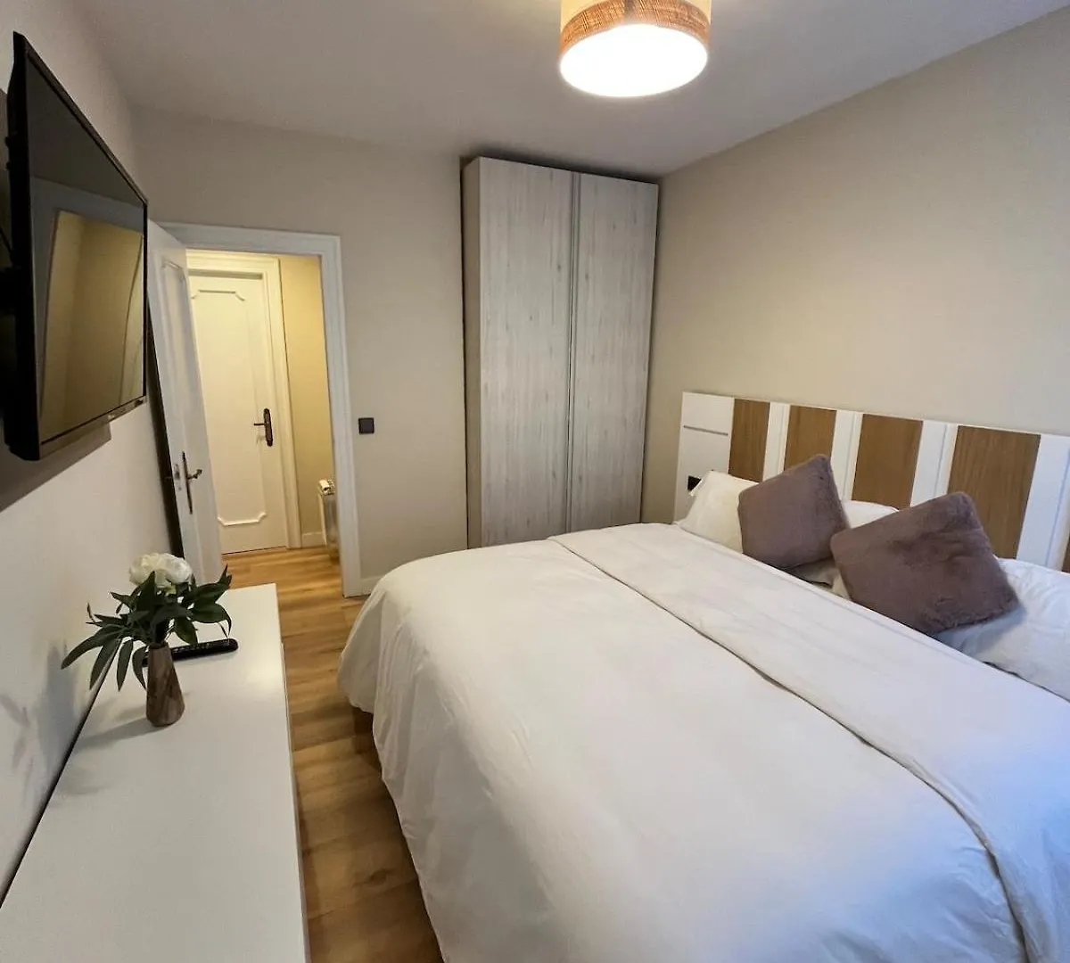 Casa Elso Pamplona Apartment 0*,  Spain